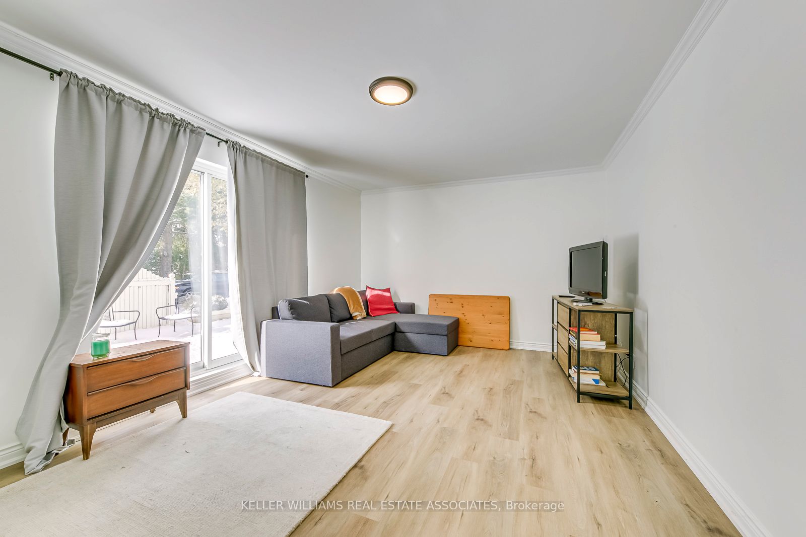 1182 Linbrook Road, #4