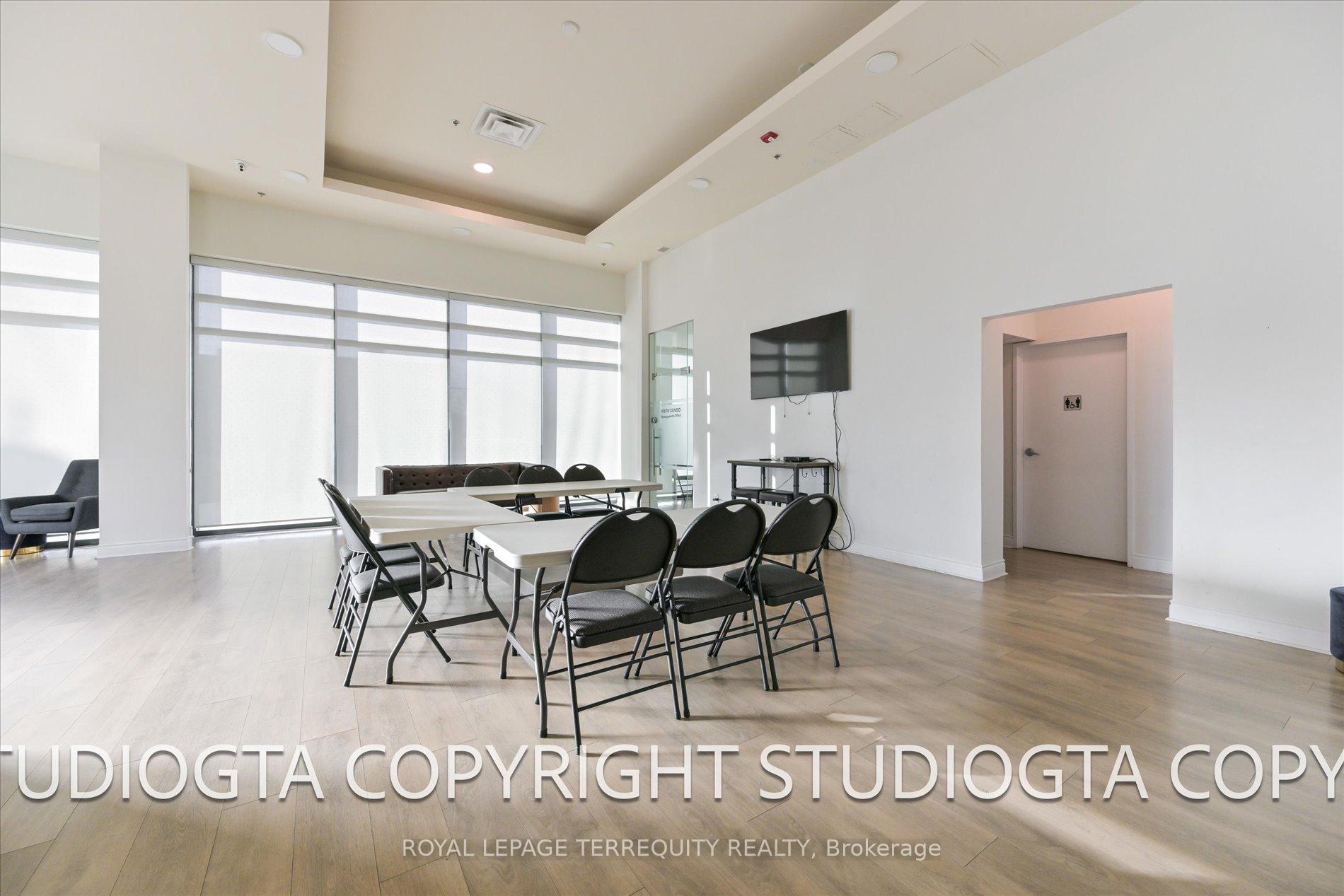 2 Bedrooms Condo at 2522 Keele, Toronto For sale