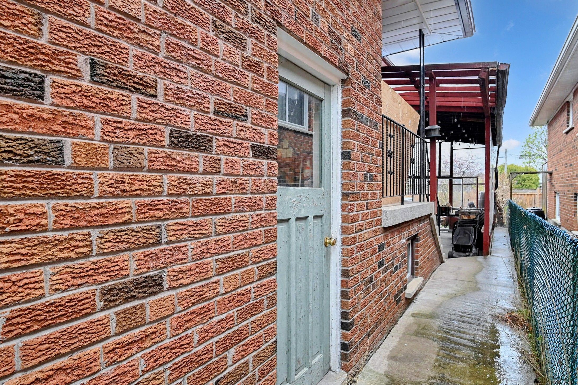 9 Turpin Avenue