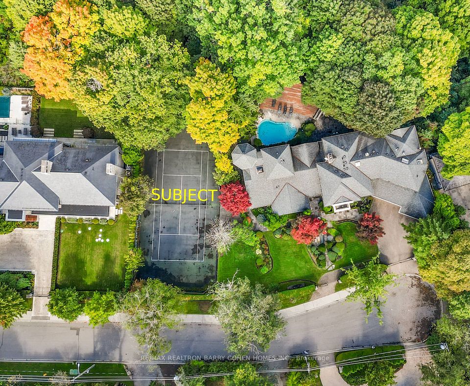330 Riverview