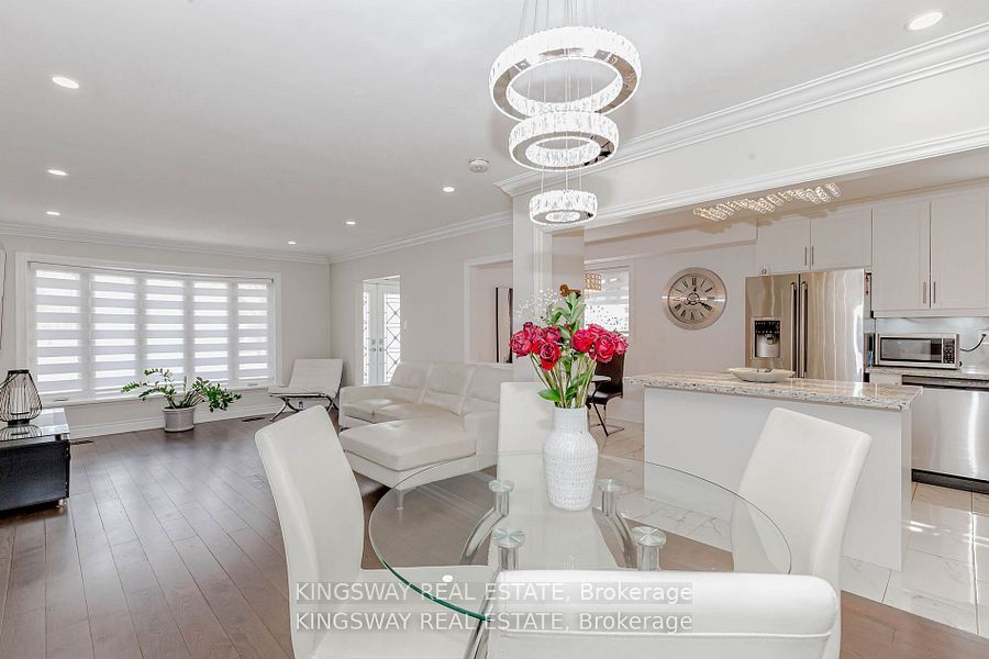 1395 Tyneburn Crescent