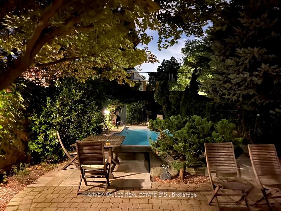 296 Glen Road