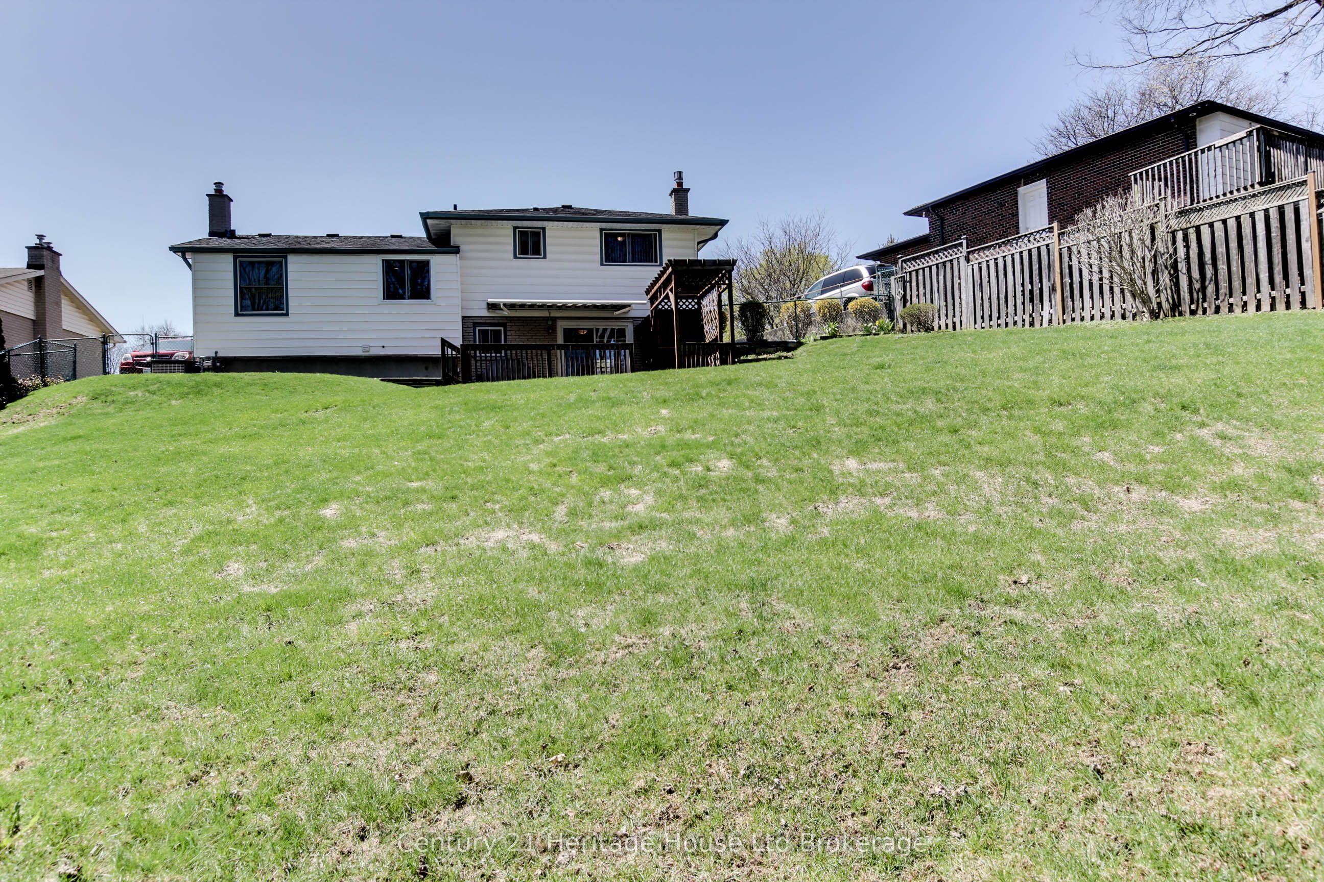 24 Killarney Road, London, ON N5X 2A7