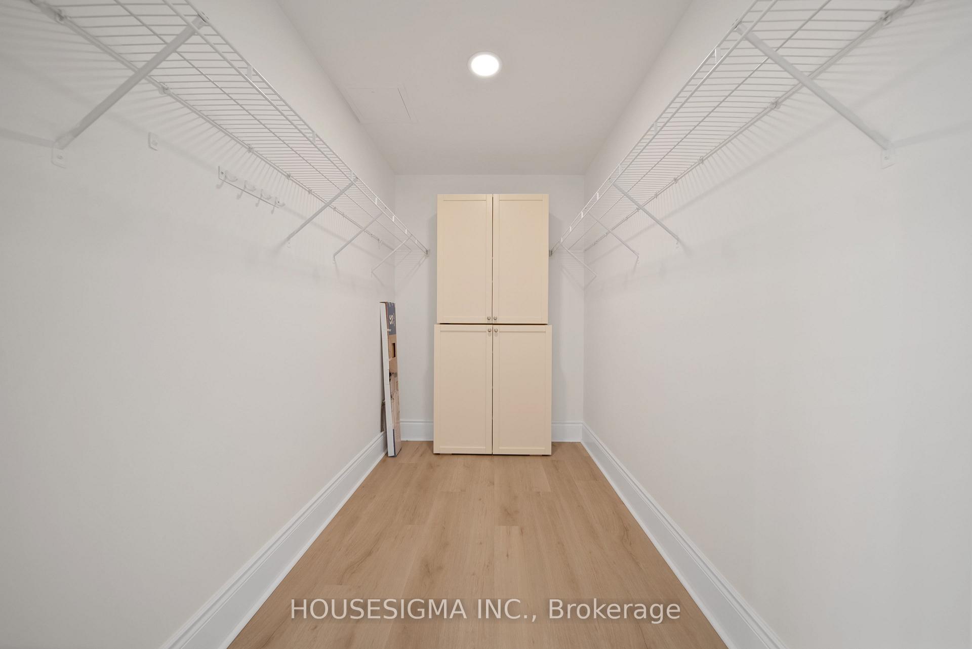 3 Bedrooms Condo at 5 Northtown, Toronto For sale