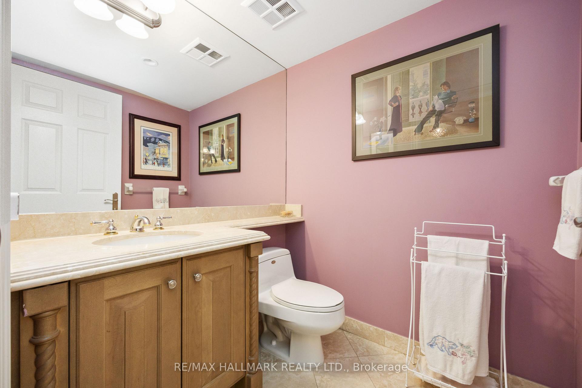 4 Bedrooms Condo at 80 Harrison Garden, Toronto For sale