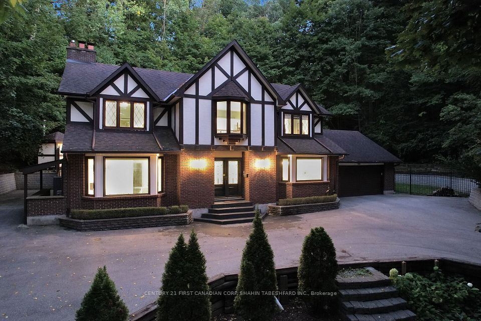 441 Westmount