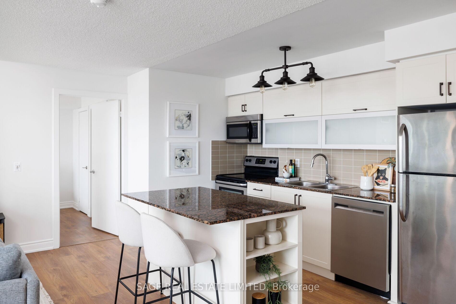 2 Bedrooms Condo at 100 Western Battery, Toronto For sale