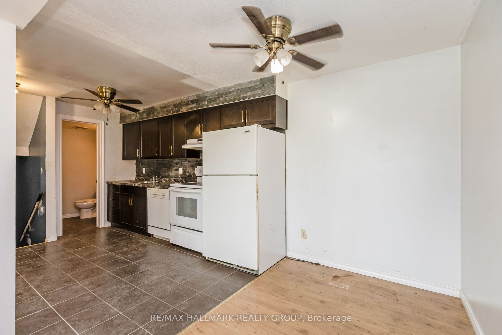 #44A - 802 St Andre Drive, OrleansConventGlenandArea, ON K1C 4R3