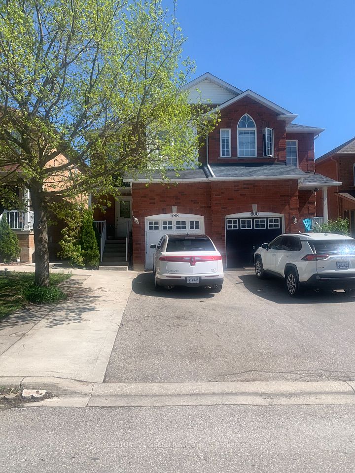 598 Dolly Bird Lane