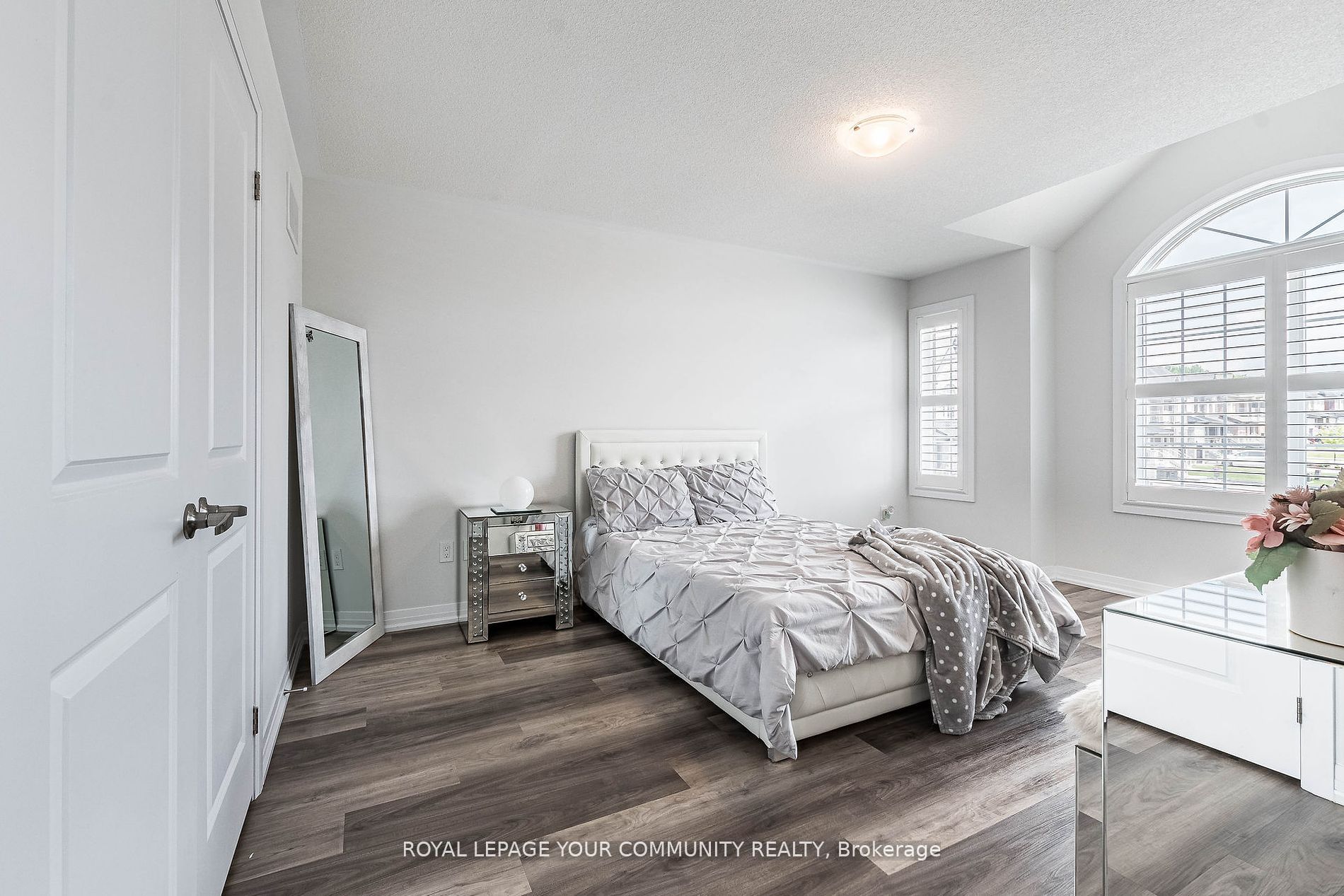 259 Chelsea Crescent