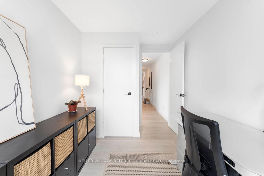 3 Bedrooms Condo at 35 Rolling Mills, Toronto For sale