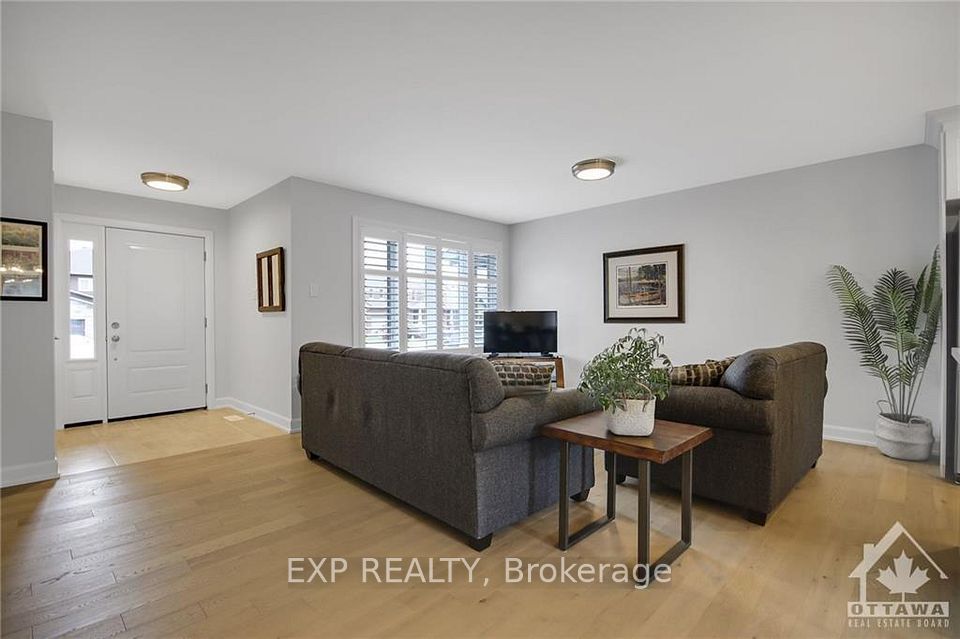 53 Craig Street, Russell, ON K4R 1A6