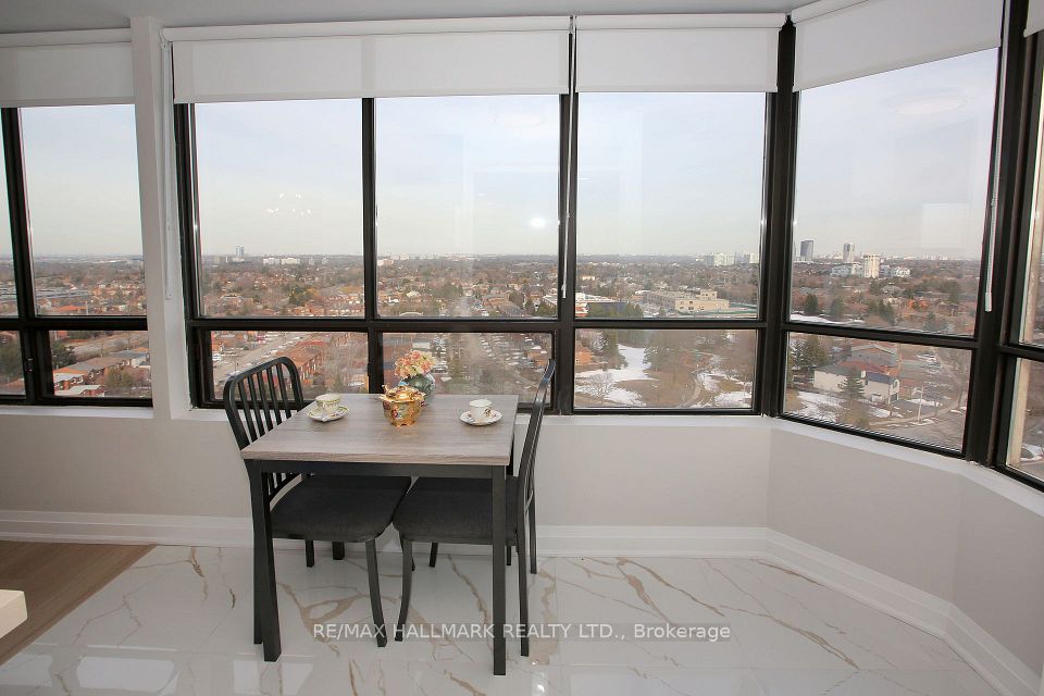 Spacious Breakfast Area Featuring B/I Coffee Bar