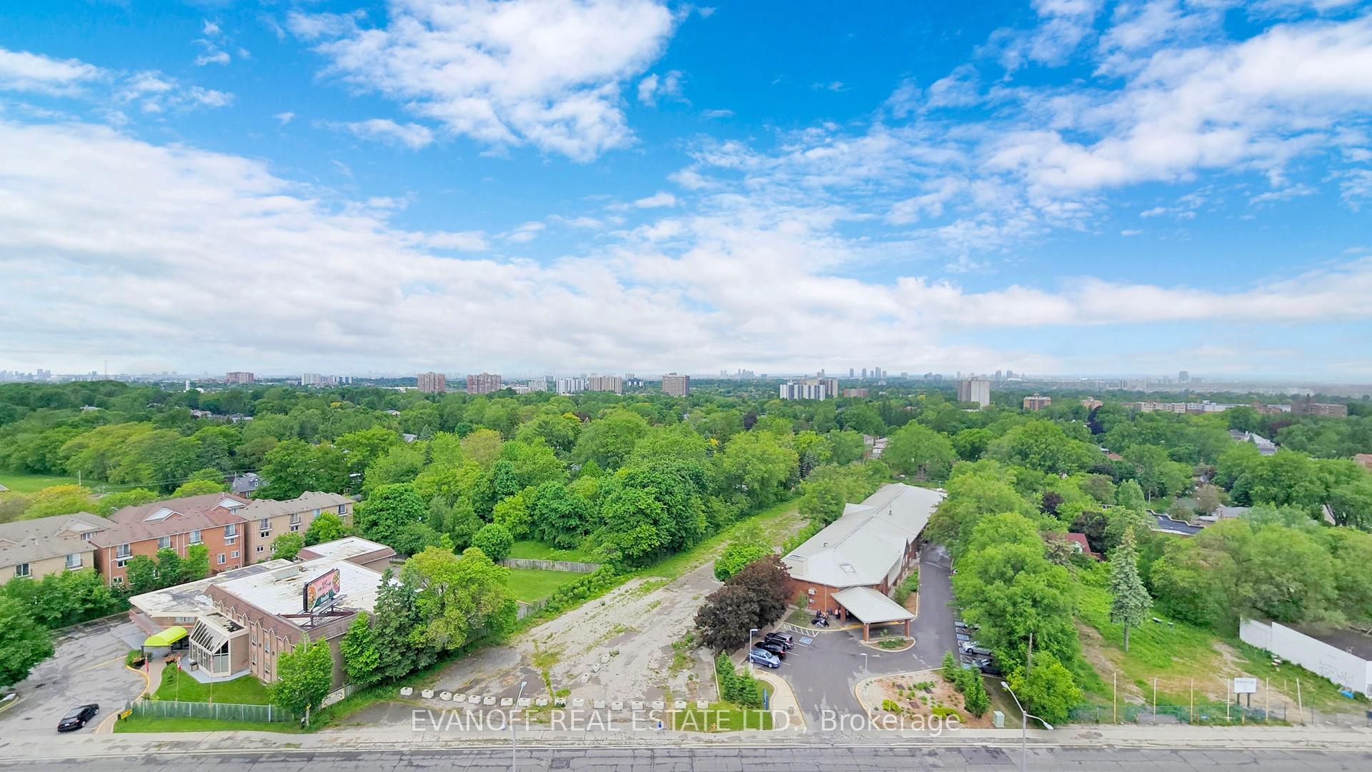3 Bedrooms Condo at 3311 Kingston, Toronto For sale