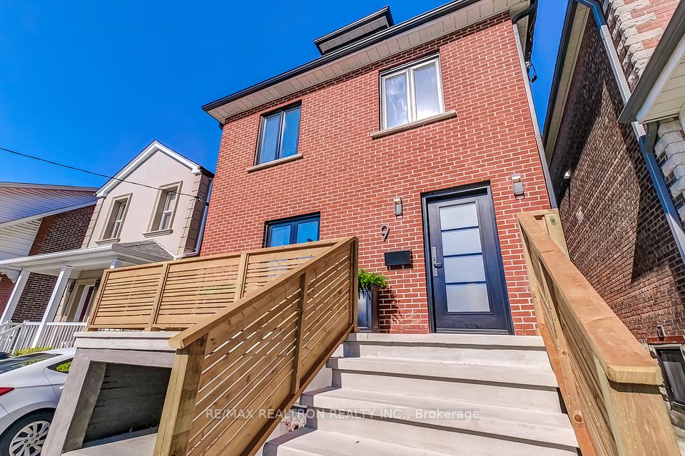 9 Blandford