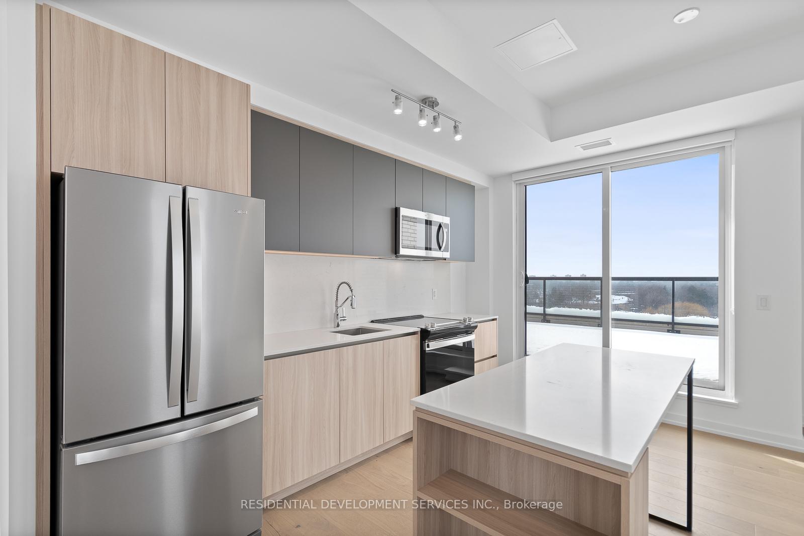 3 Bedrooms Condo at 3100 Keele,  Toronto For sale