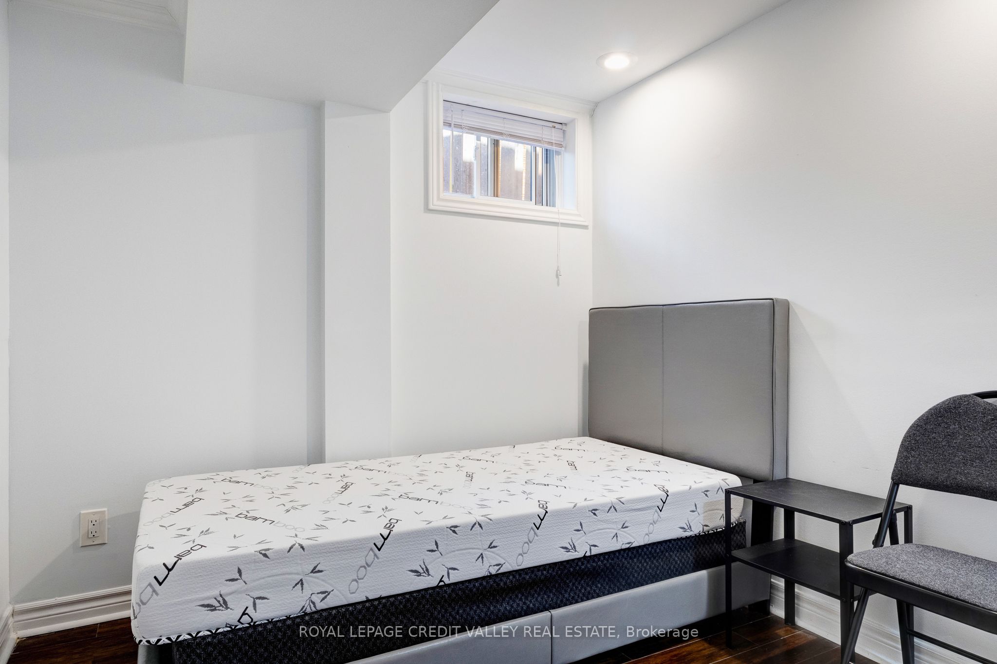 3212 Valmarie Avenue, #Basement