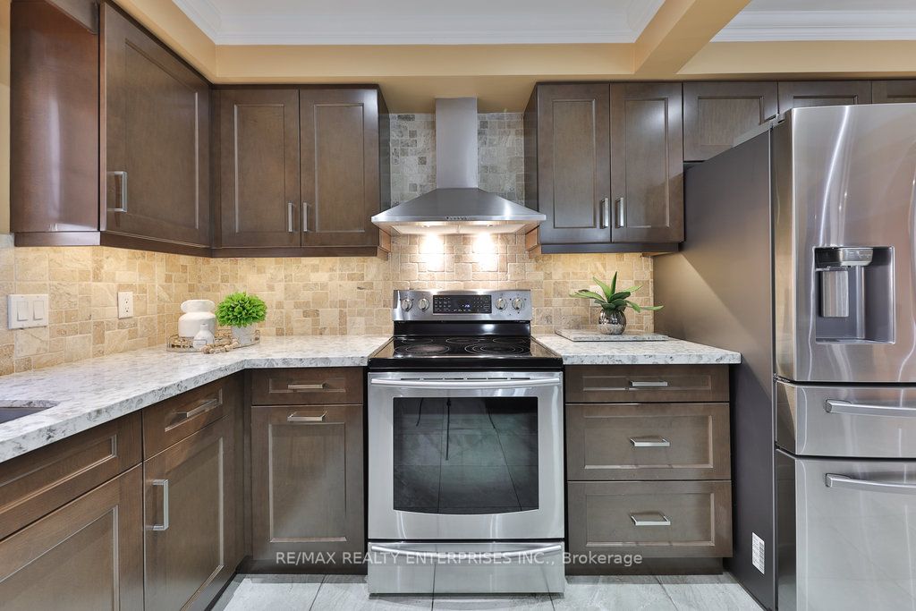 4061 Rolling Valley Drive