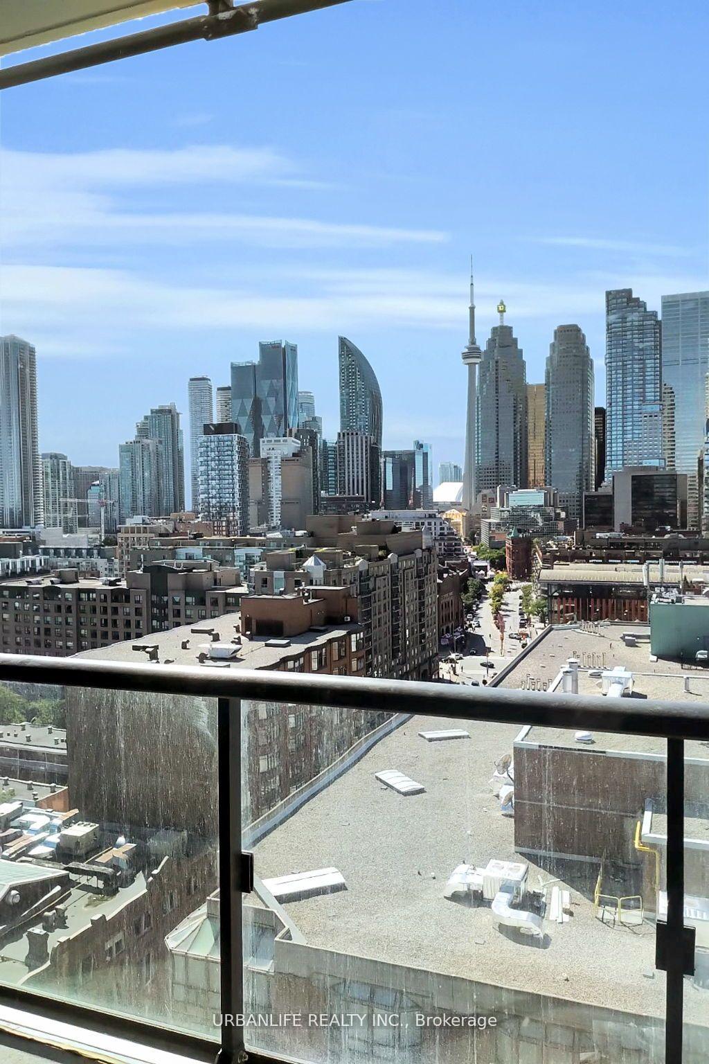 1 Bedroom Condo at 158 Front,  Toronto For sale