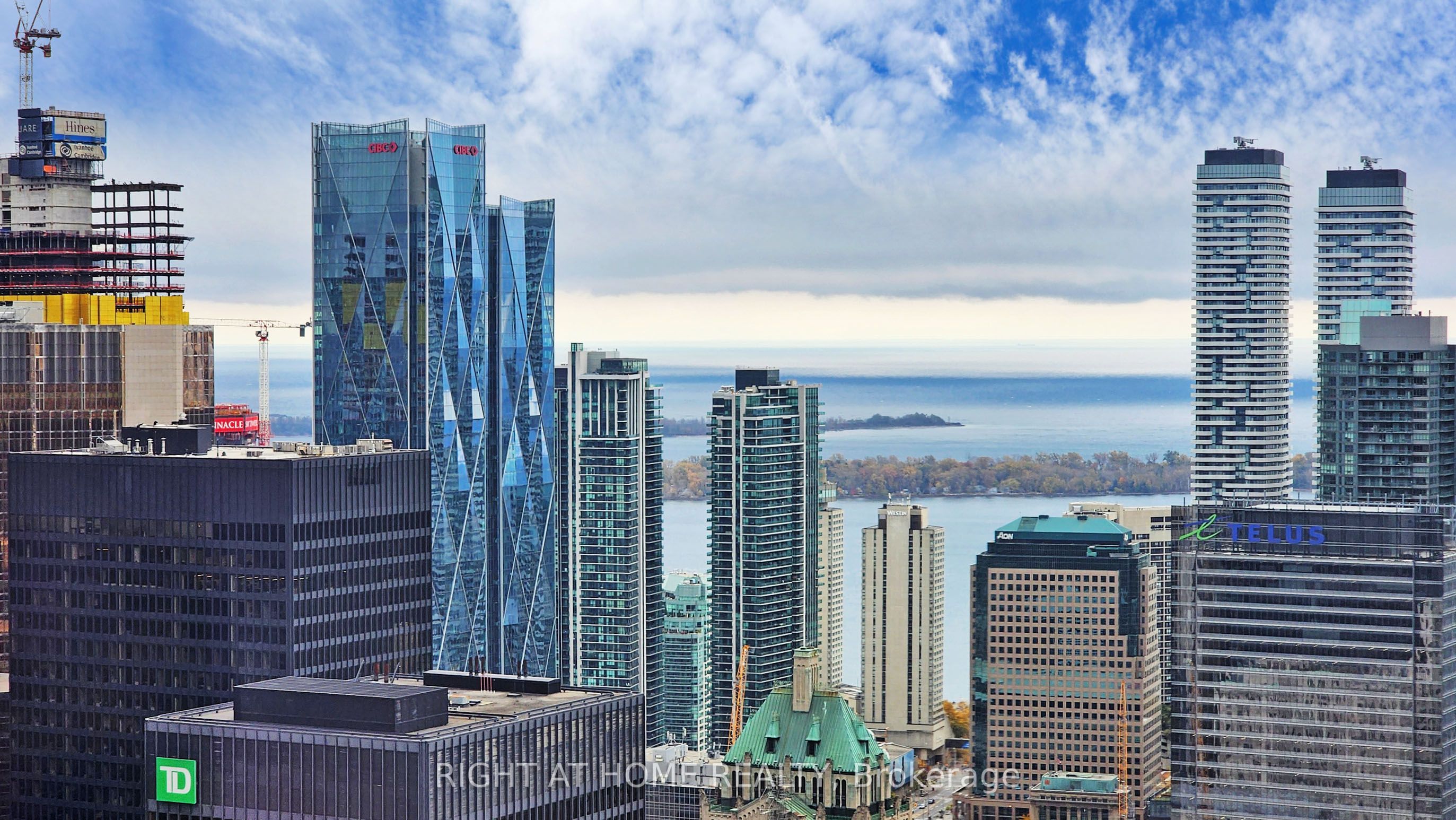 180 University Avenue, #5607