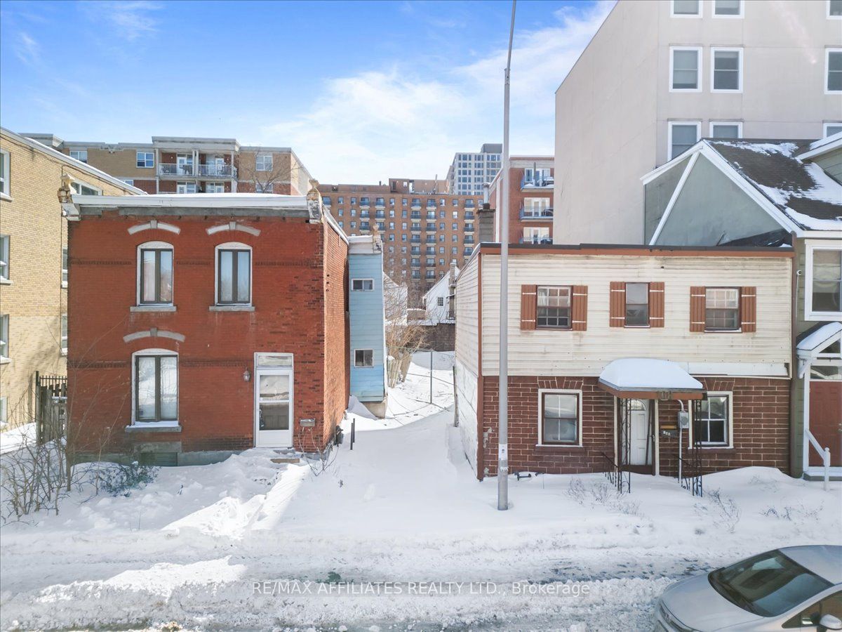 168-174 Murray Street N