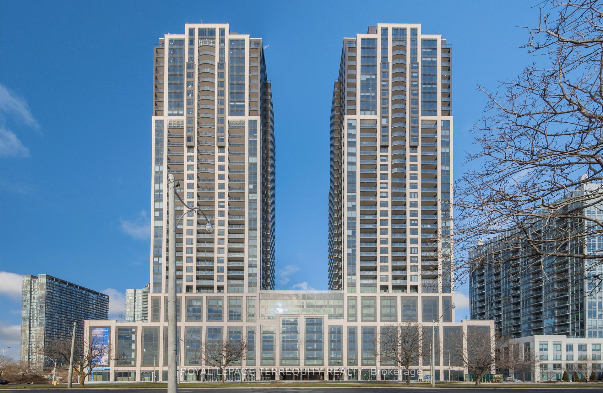 3 Bedrooms Condo at 1926 Lake Shore, Toronto For sale