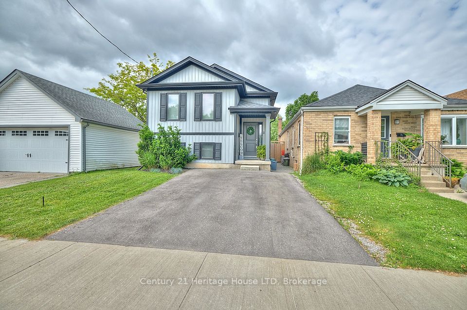 28 Churchill Street, St. Catharines, ON L2S 2P2