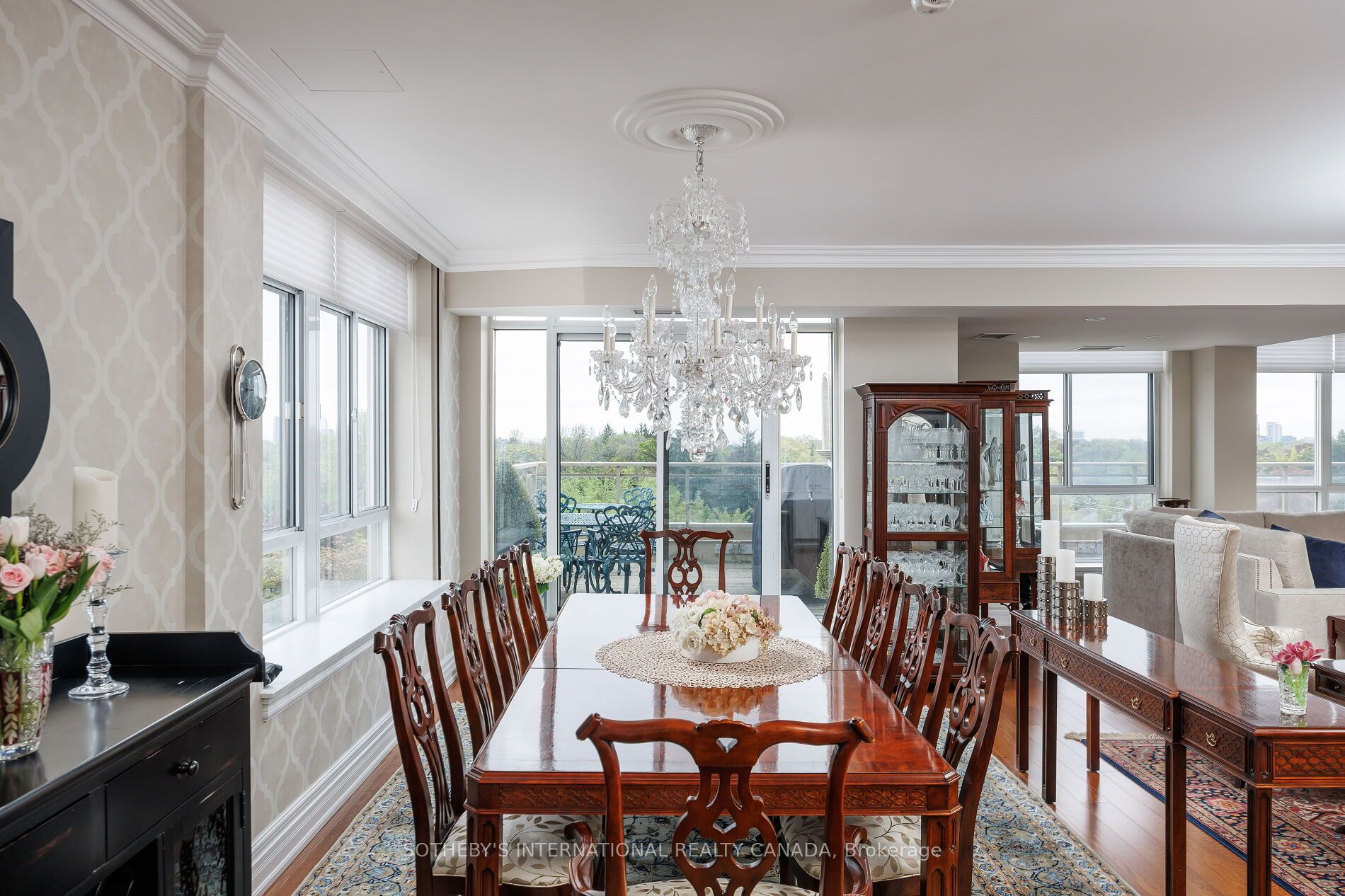 935 Royal York Road, #601