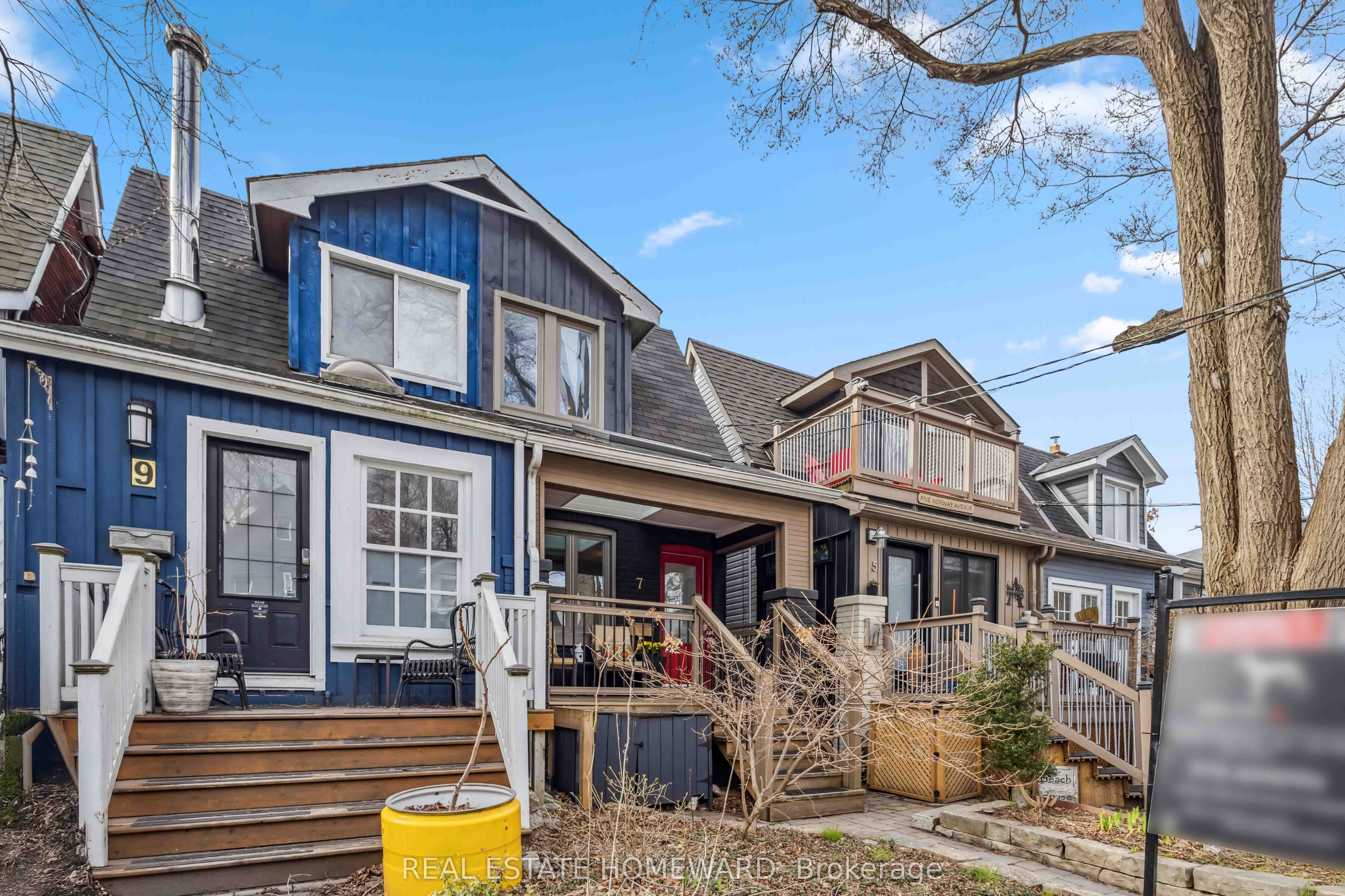 7 Norway Avenue, Toronto, ON M4L 1P7