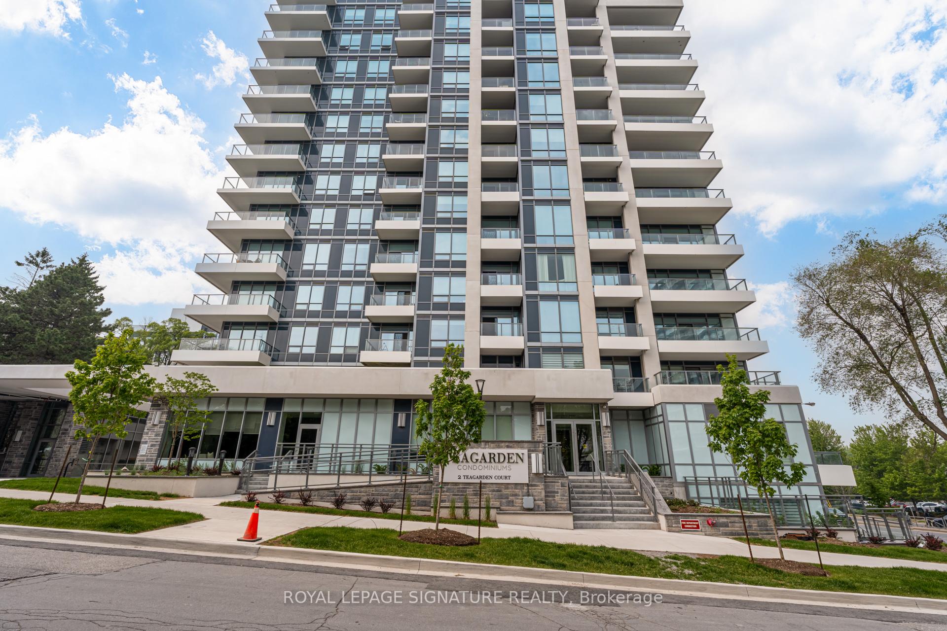 4 Bedrooms Condo at 2 Teagarden, Toronto For sale