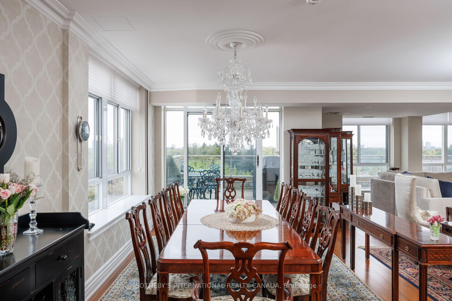 2 Bedrooms Condo at 935 Royal York, Toronto For sale