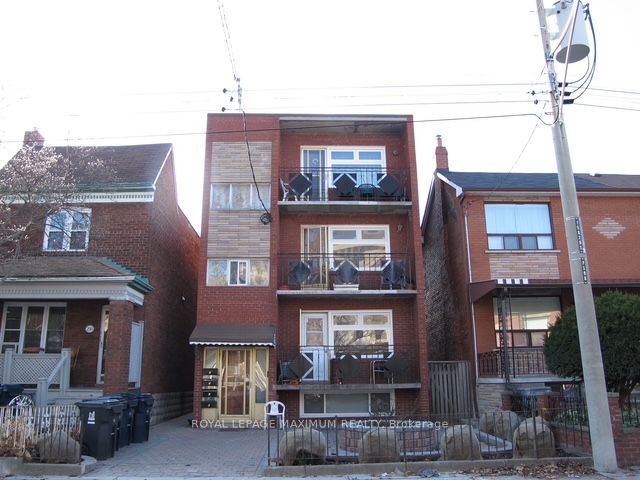198 Markham