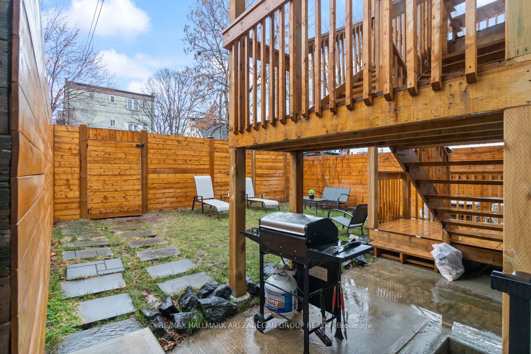 16 Minto Street, #1