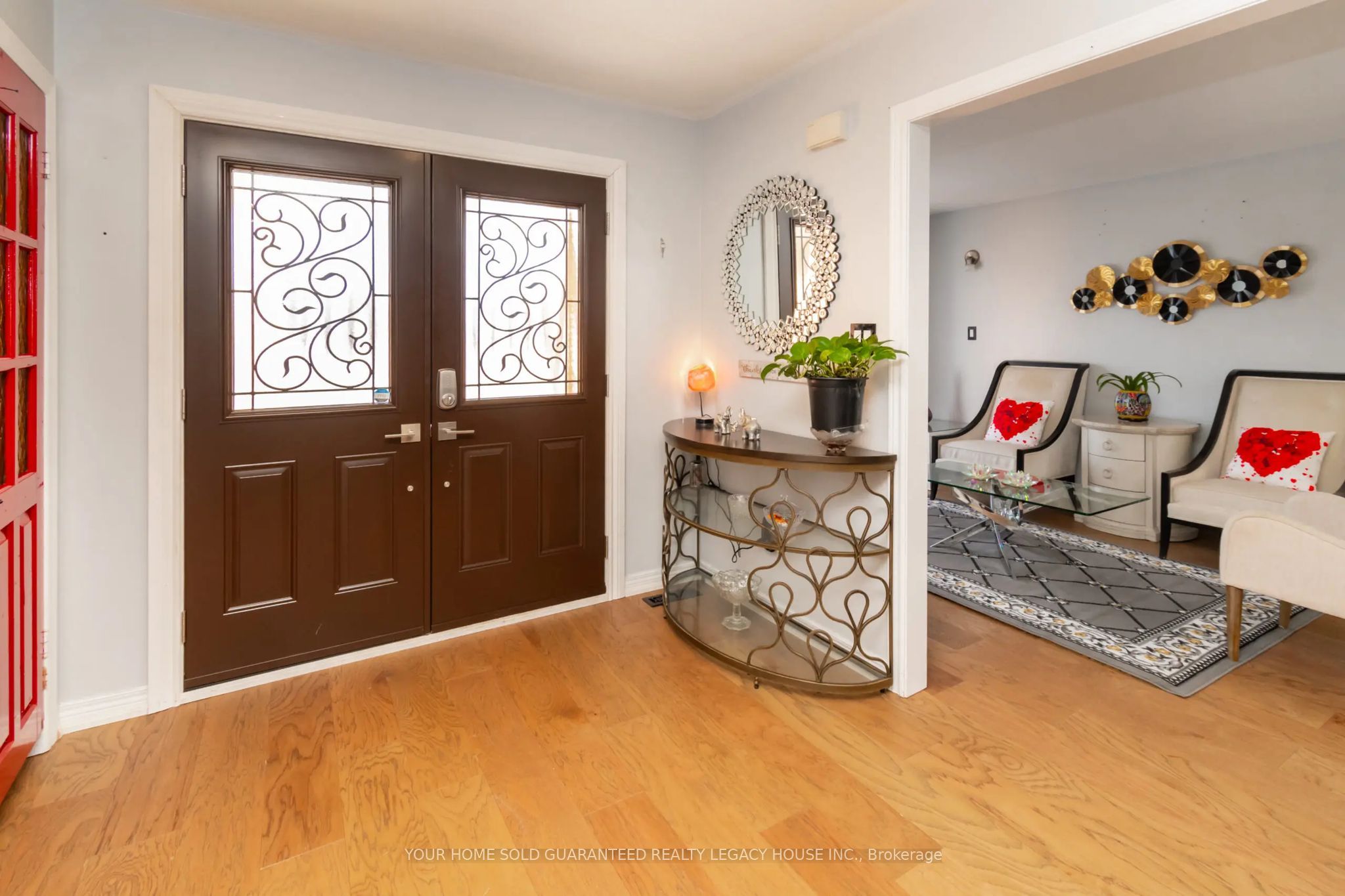 186 Ferndale Drive, Barrie, ON L4N 8A1