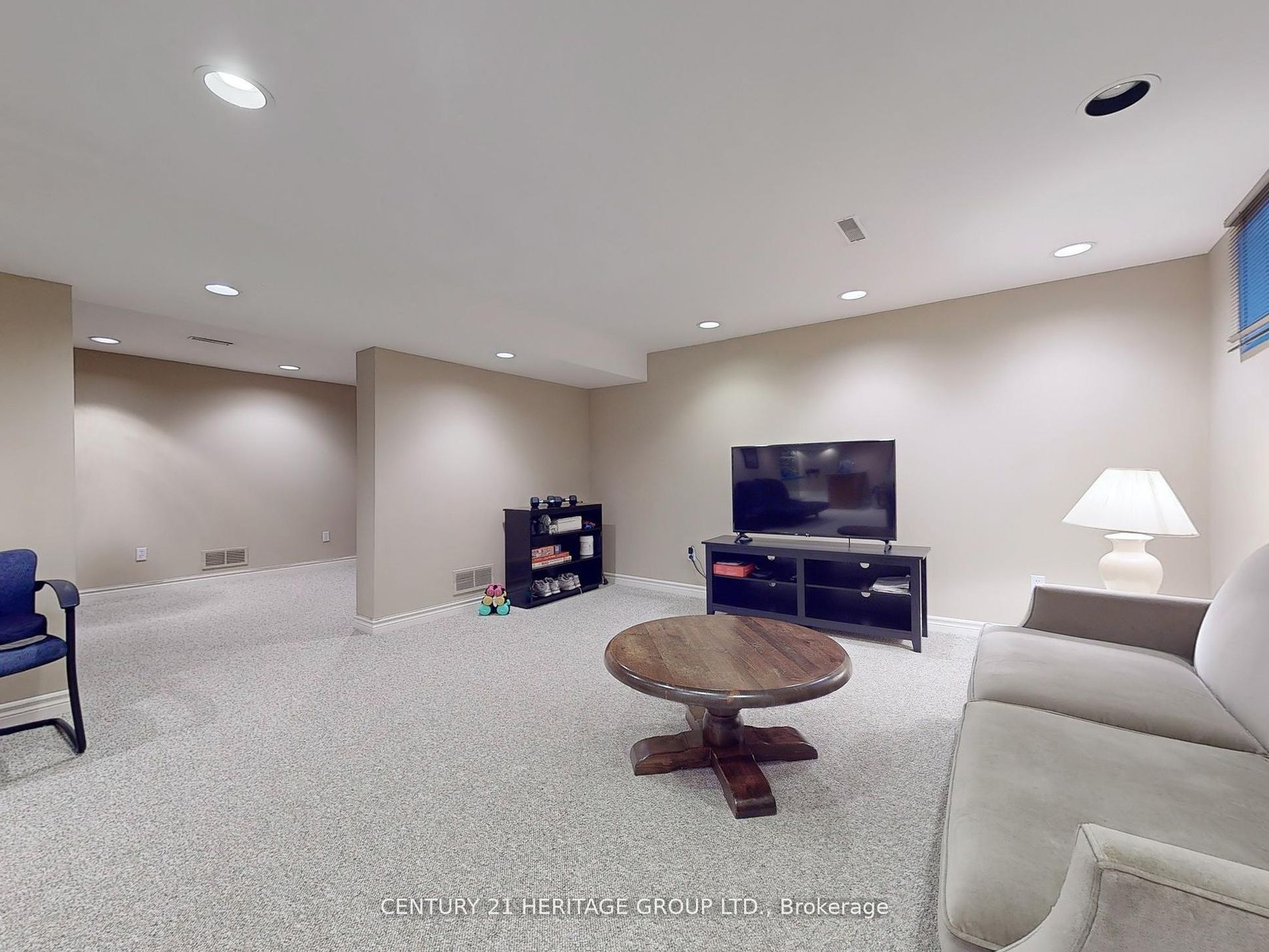 35 Forest Park Crescent