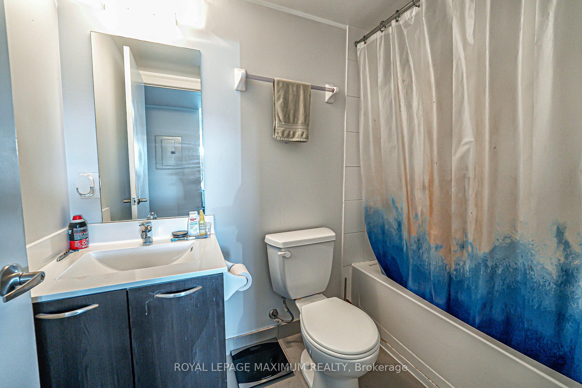 1 Bedroom Condo at 38 Joe Shuster, Toronto For sale