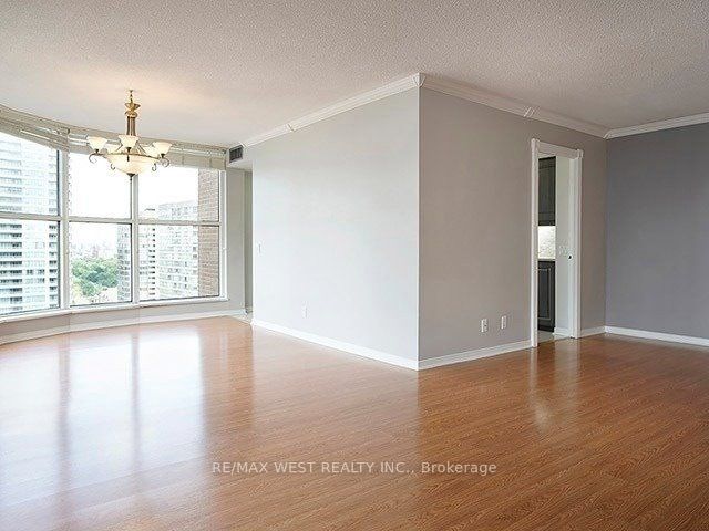 100 Upper Madison Avenue, #1903