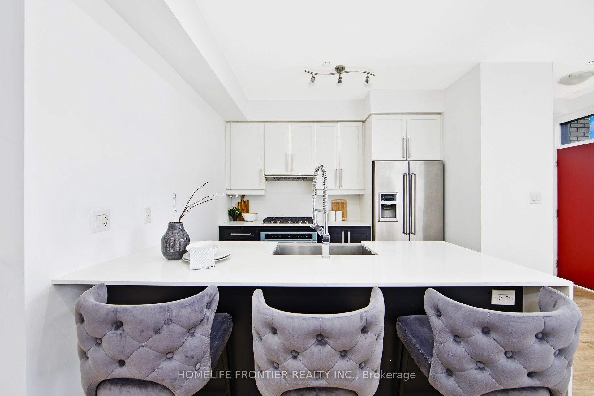 4020 Parkside Village Drive, #7