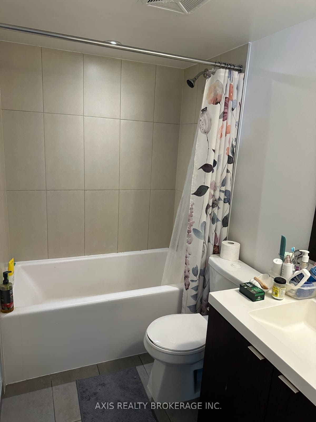 9 Mabelle Avenue, #1515