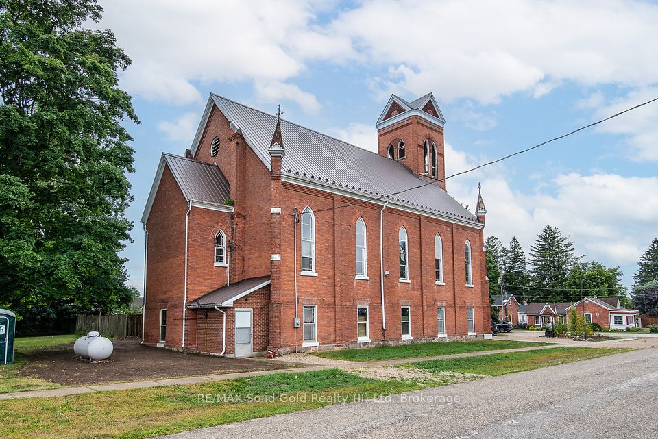 2048 Albert Street, Howick, ON N0G 1X0