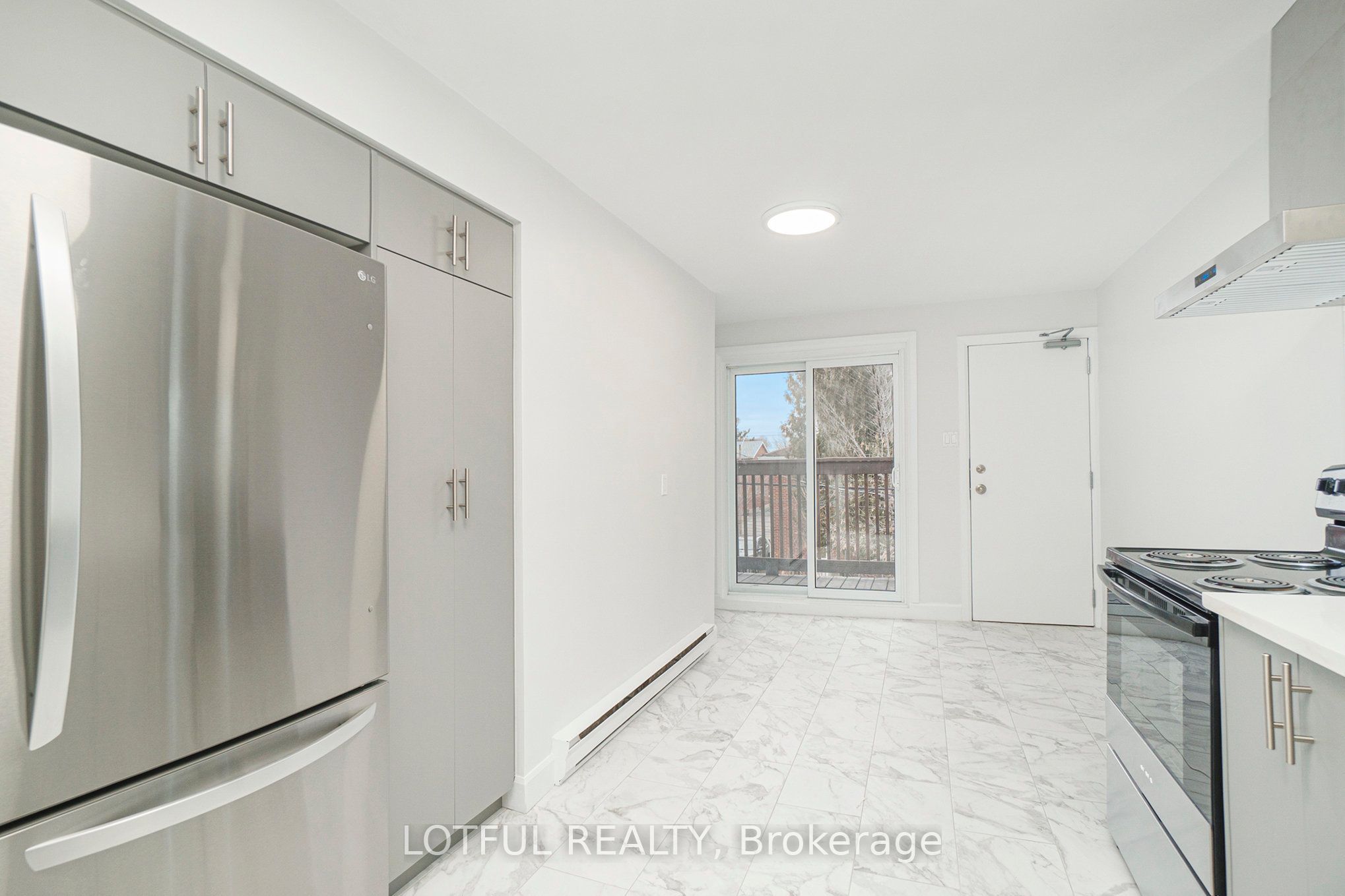 484 Queen Mary Street #6, Overbrook - Castleheights and Area 3502 - Overbrook/Castle Heights