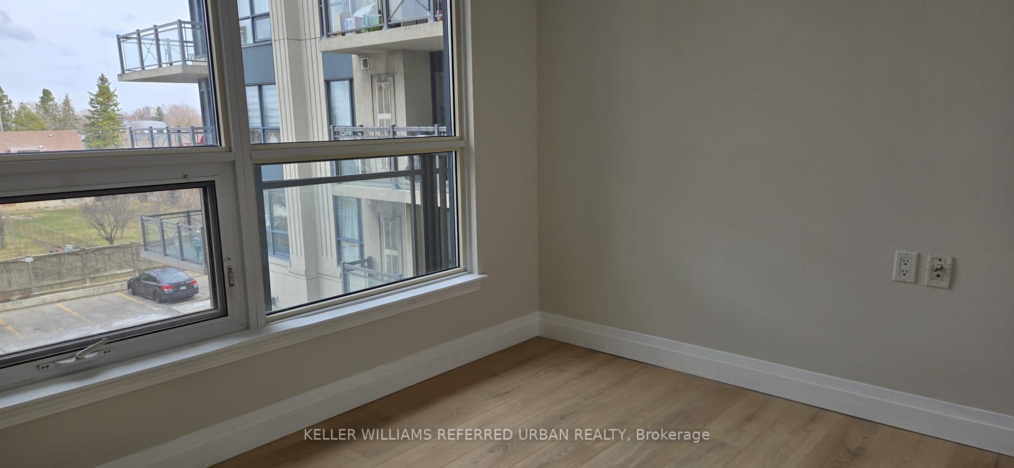 872 Sheppard Avenue W, #318