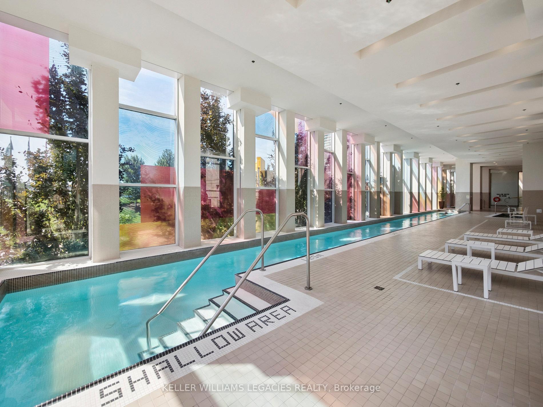 2 Bedrooms Condo at 29 Singer, Toronto For sale