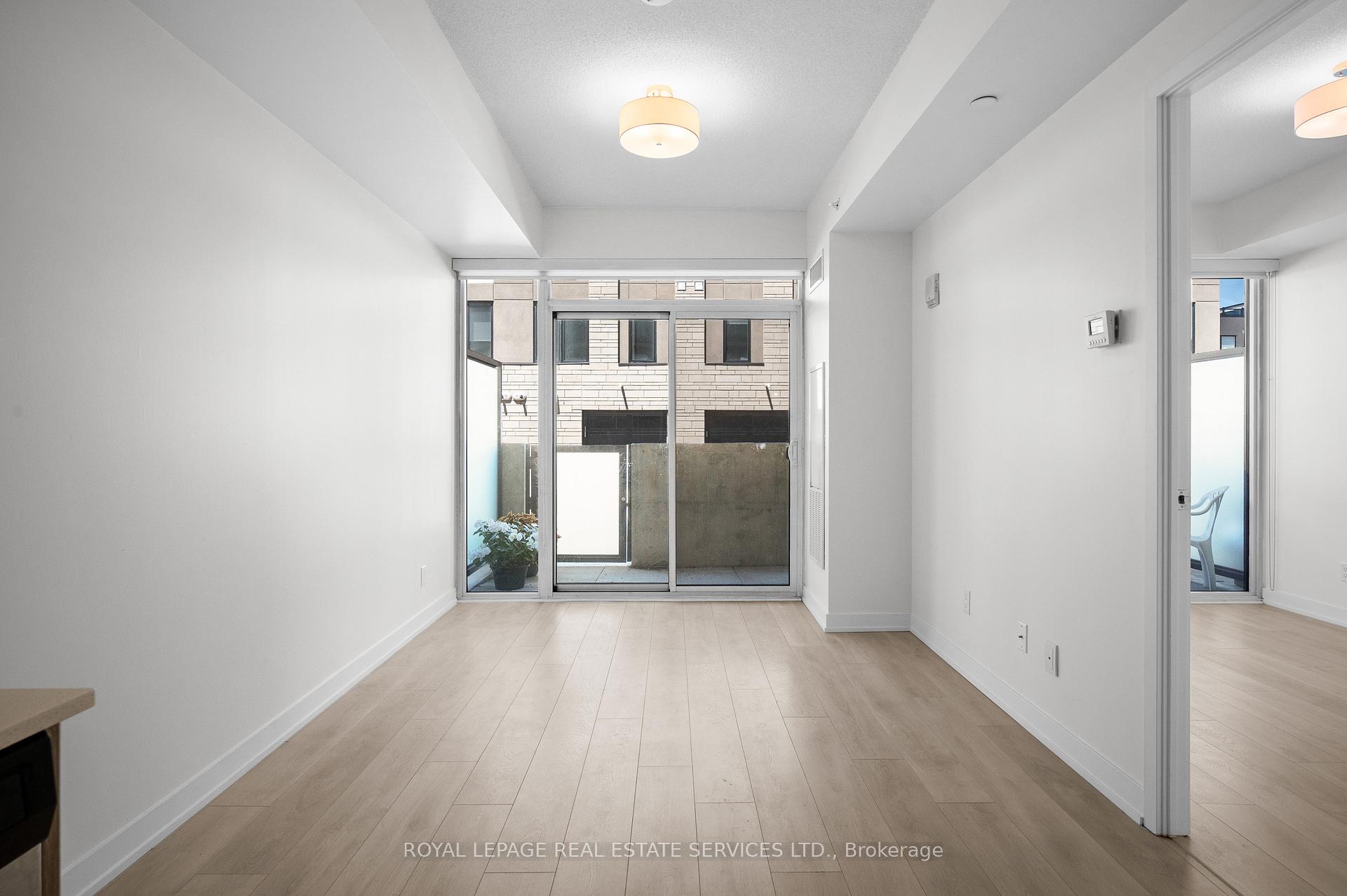 1 Bedroom Condo at 1117 Cooke, Burlington For sale