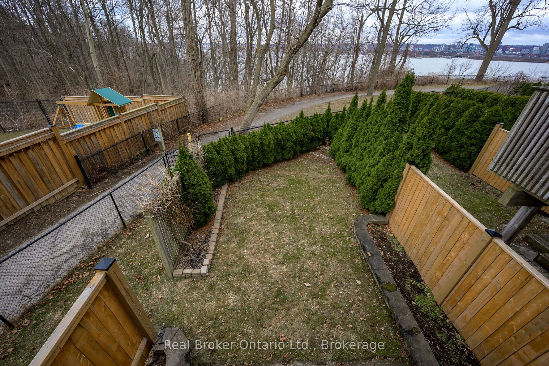 710 Spring Gardens Road, #98