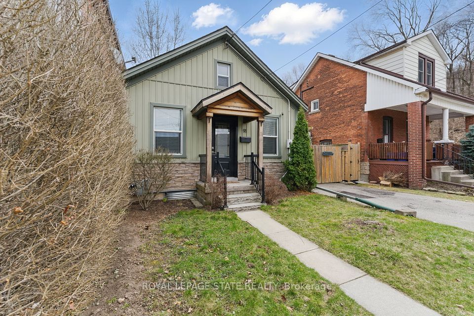 91 Aurora Street, Hamilton, ON L8N 2P6