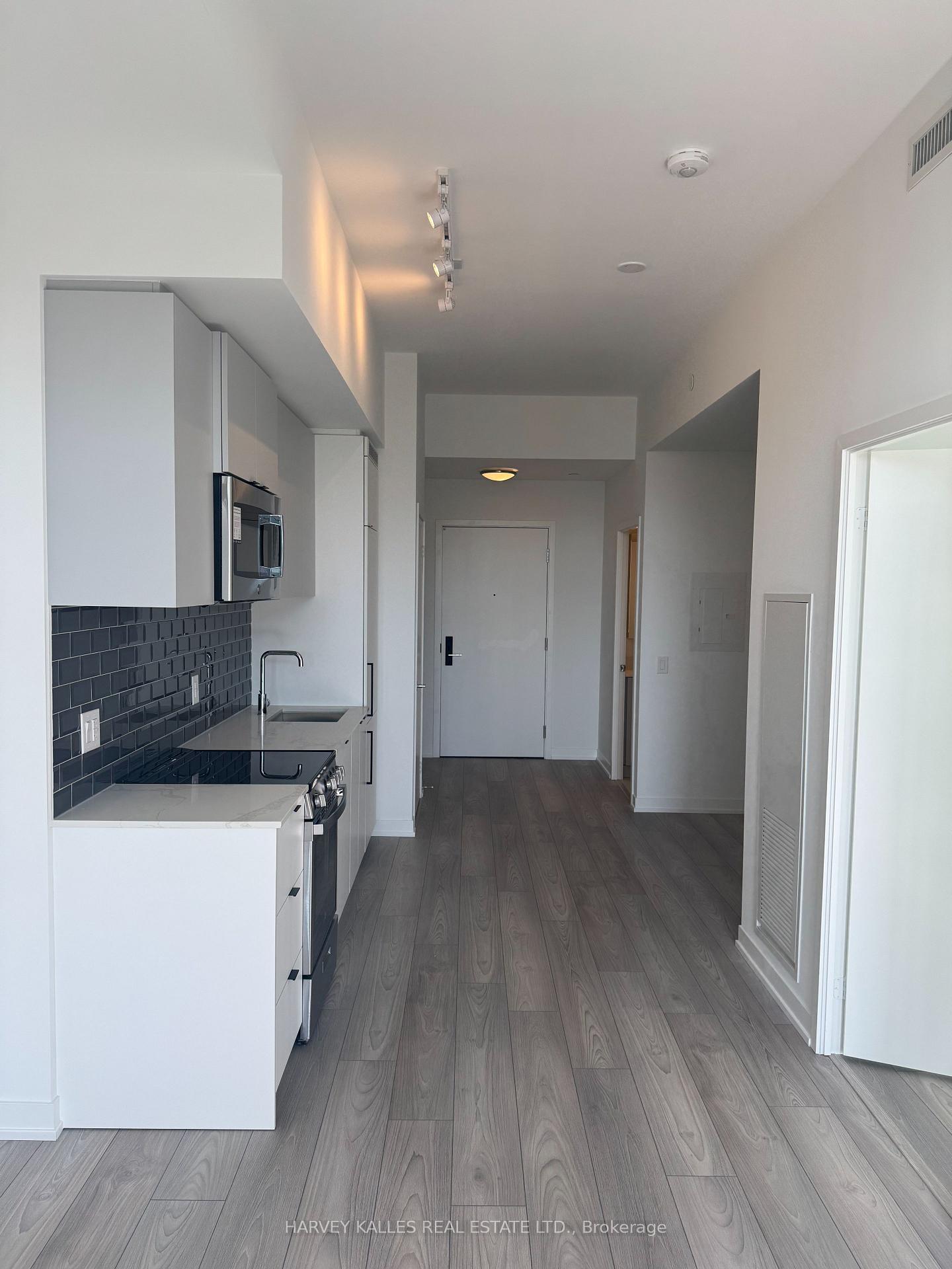 285 Dufferin Street 1109