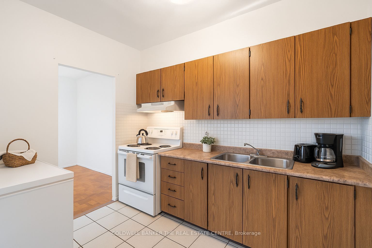 1 Massey Square, #PH 15