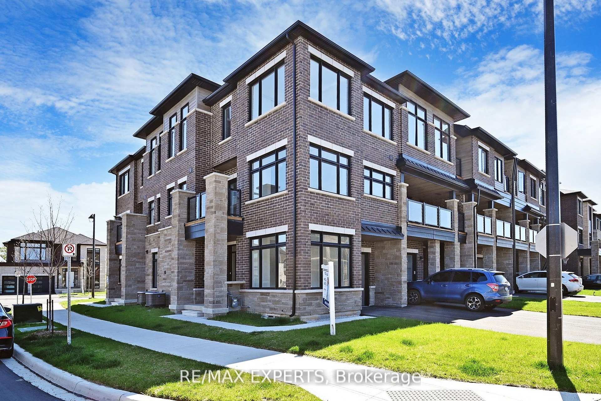 1537 Moonseed Place, Milton, ON L9T 7E7