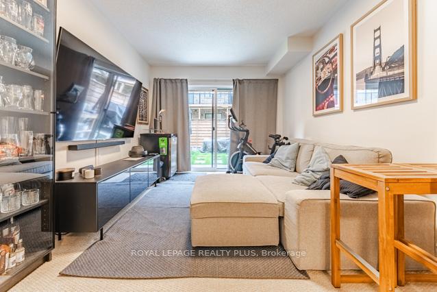 #156 – 12 Edward Horton Crescent, Toronto, ON M8Z 0E5